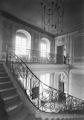 Schody wewntrzne z kut balustrad - zdjcie z 1935 roku